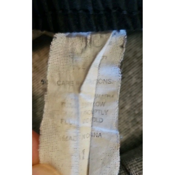 Vuori Shorts Mens Medium Kore Black 7" Lined Athletic Casual Workout - Picture 8 of 8